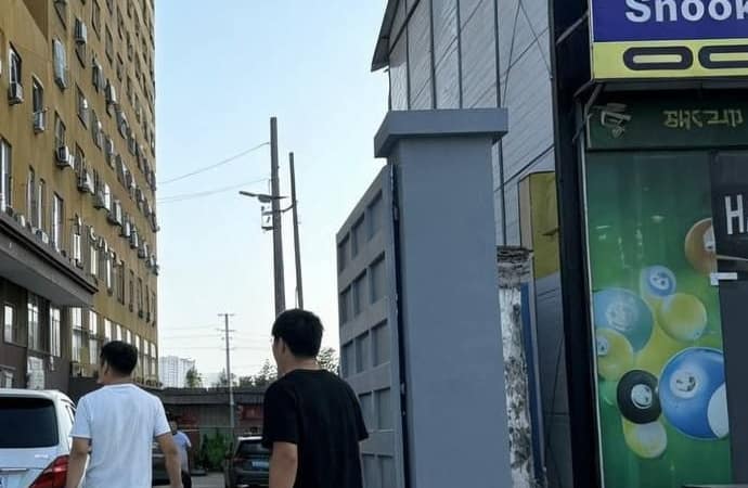 #网友投稿 #西港 #皇乐

西港皇乐旁边的宪兵队今天早