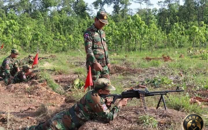 柬埔寨陆军将在菩萨省举行实弹演习

柬埔寨王家军陆军发布