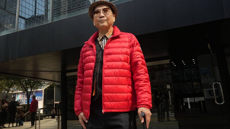 Ex-Hong Kong hospital chairman acquitted of laundering cash in gold trading scam