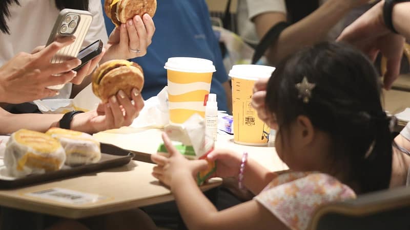 80% of Hong Kong’s disadvantaged children suffer nutritional imbalance: survey