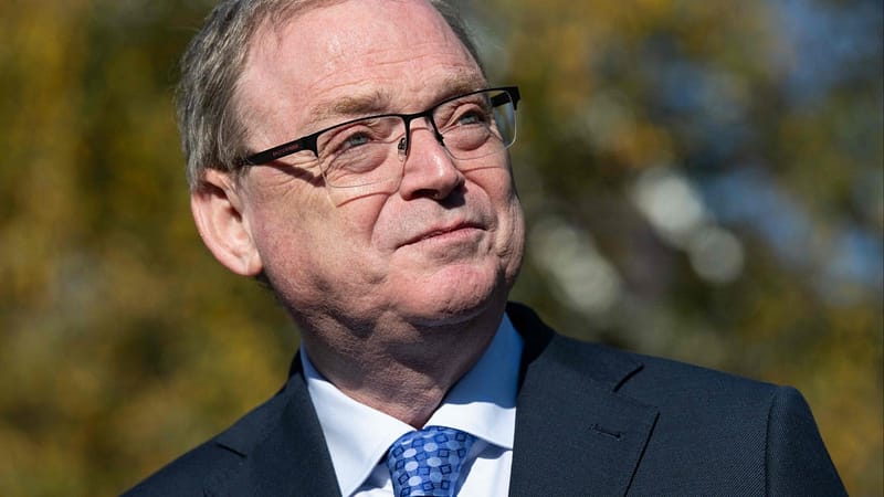 US economy hit hard by 38-day shutdown but rebound expected: Hassett