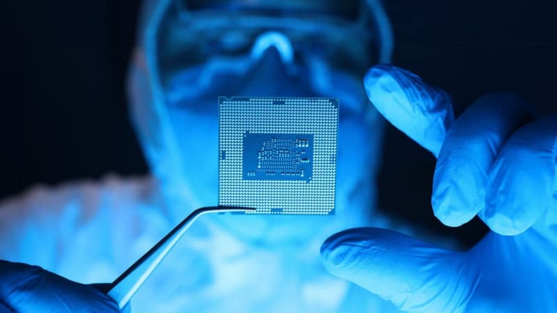 ‘Historic’: Chinese team makes world’s first 2D industrial chip for military use