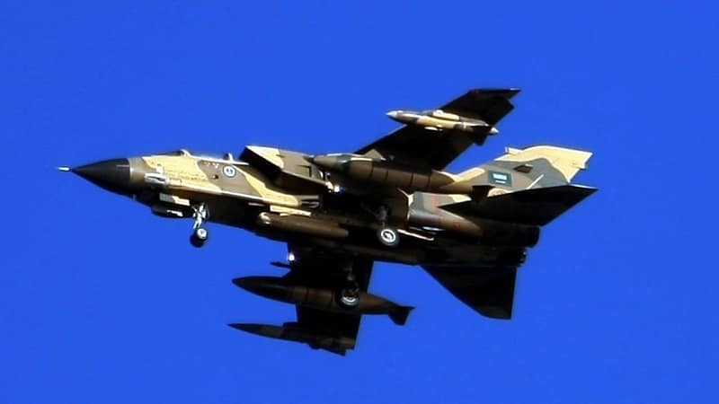 7 dead as Saudi jets strike UAE-backed separatists in ‘peaceful’ Yemen operation