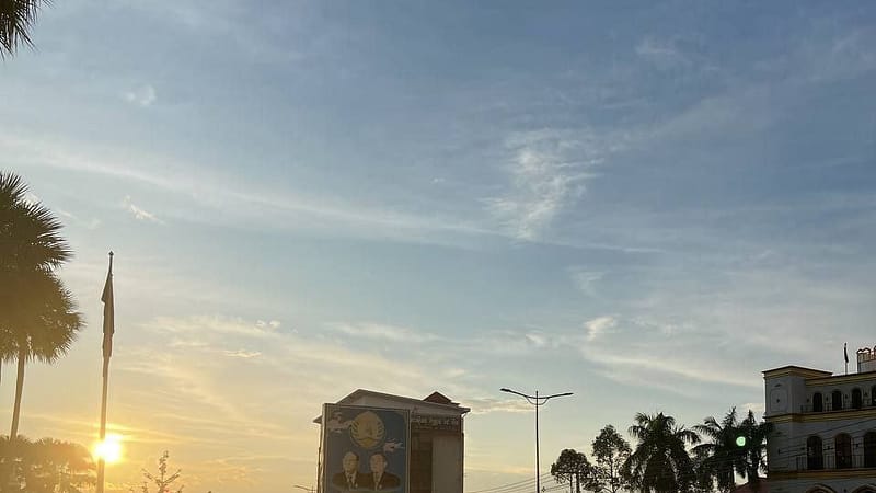 #网友爆料：最近柬埔寨很多地方都被曝光，但是唯独拜林很少新闻