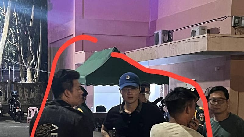 #网友投稿 #旧机场

首先讲明一下我们是大使馆安排到旧