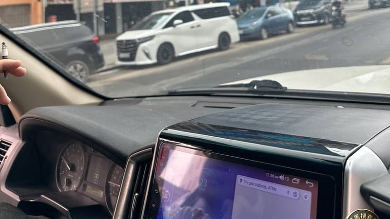 #网友反馈：

西港大西洋酒店里面现在楼上楼下全是宪兵，