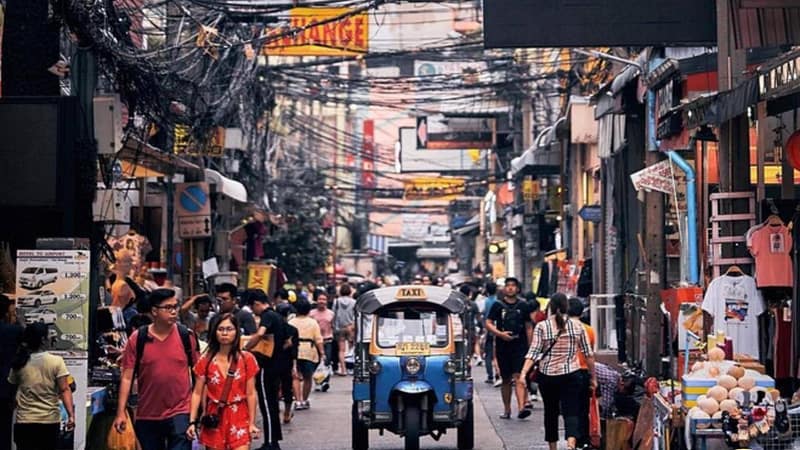 #泰国新闻 
泰国要求政府职员开始居家办公

媒体报道