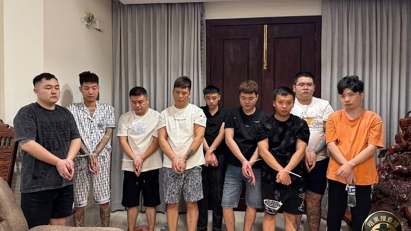 金边又端一网诈窝点！8名中国人1名马来西亚人落网

金边
